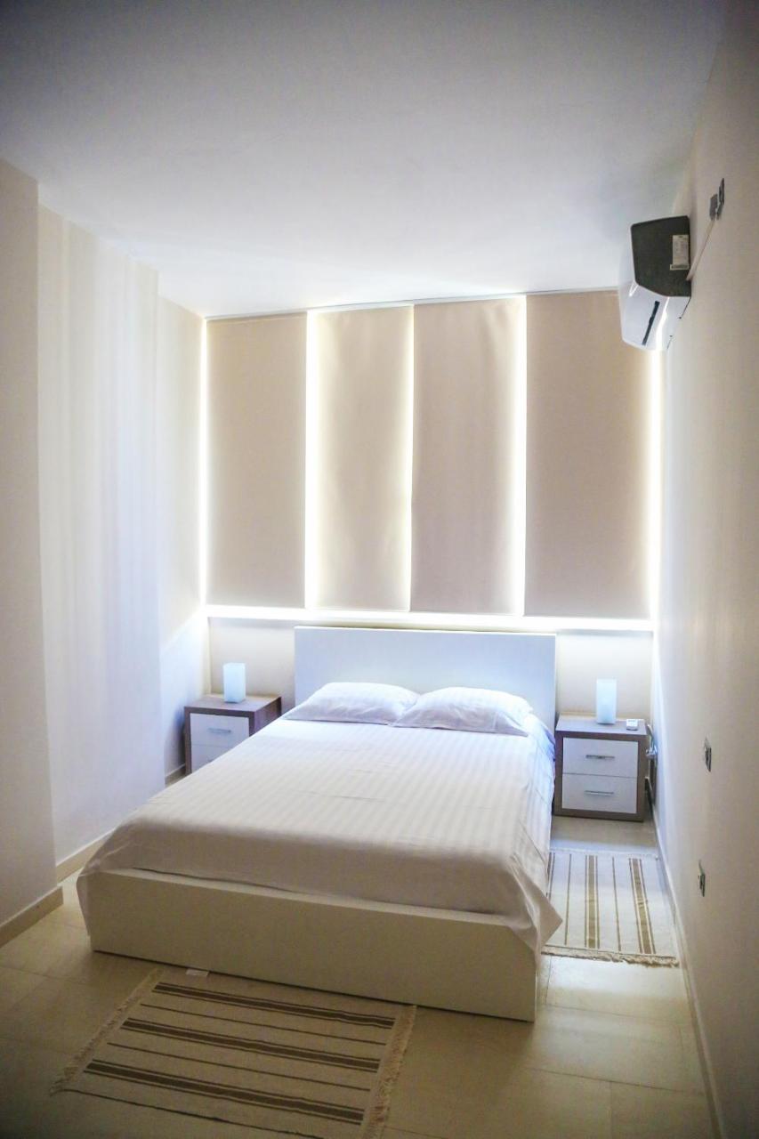 Claudine Apartment Dıraç Dış mekan fotoğraf